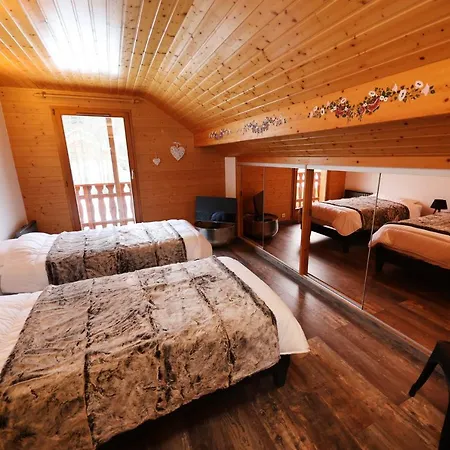 6 Pers Independant Proche Centre Et Chalet